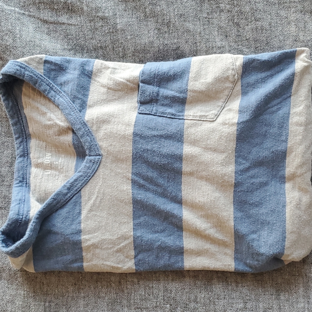 Gap Lived-in t-shirt